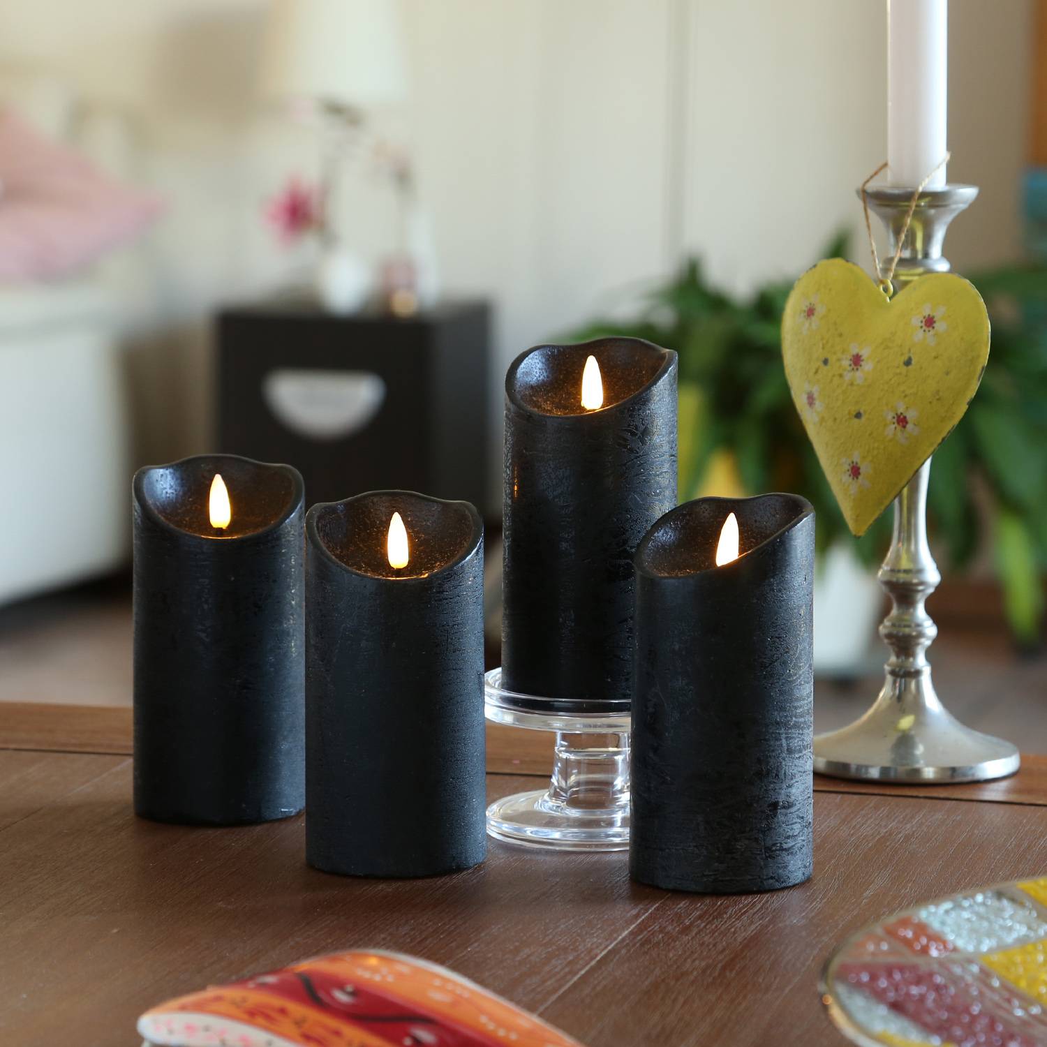 LED Kerzenset Rustik Optik Advent Echtwachs H: 15cm flackernd Timer schwarz 4St