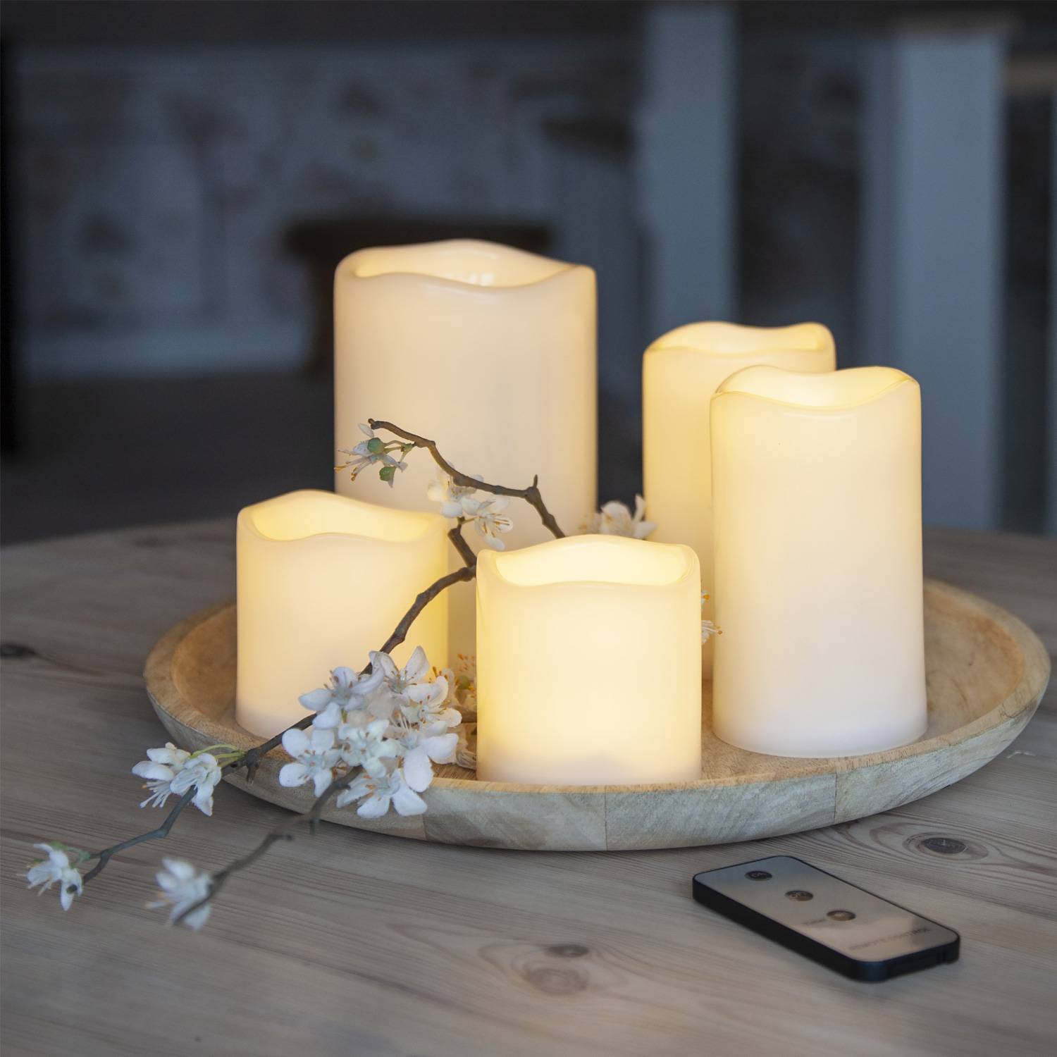 LED Kerzenset Kunststoff outdoor flackernde LED Timer für Außen 5er Set creme