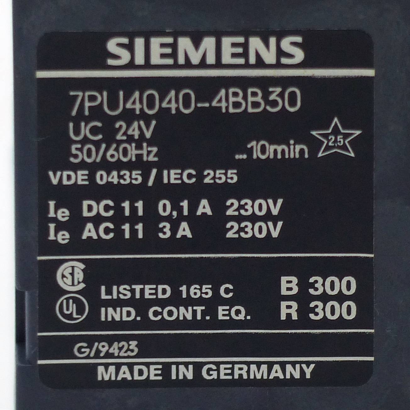 Siemens Zeitrelais (7PU4040-4BB30)