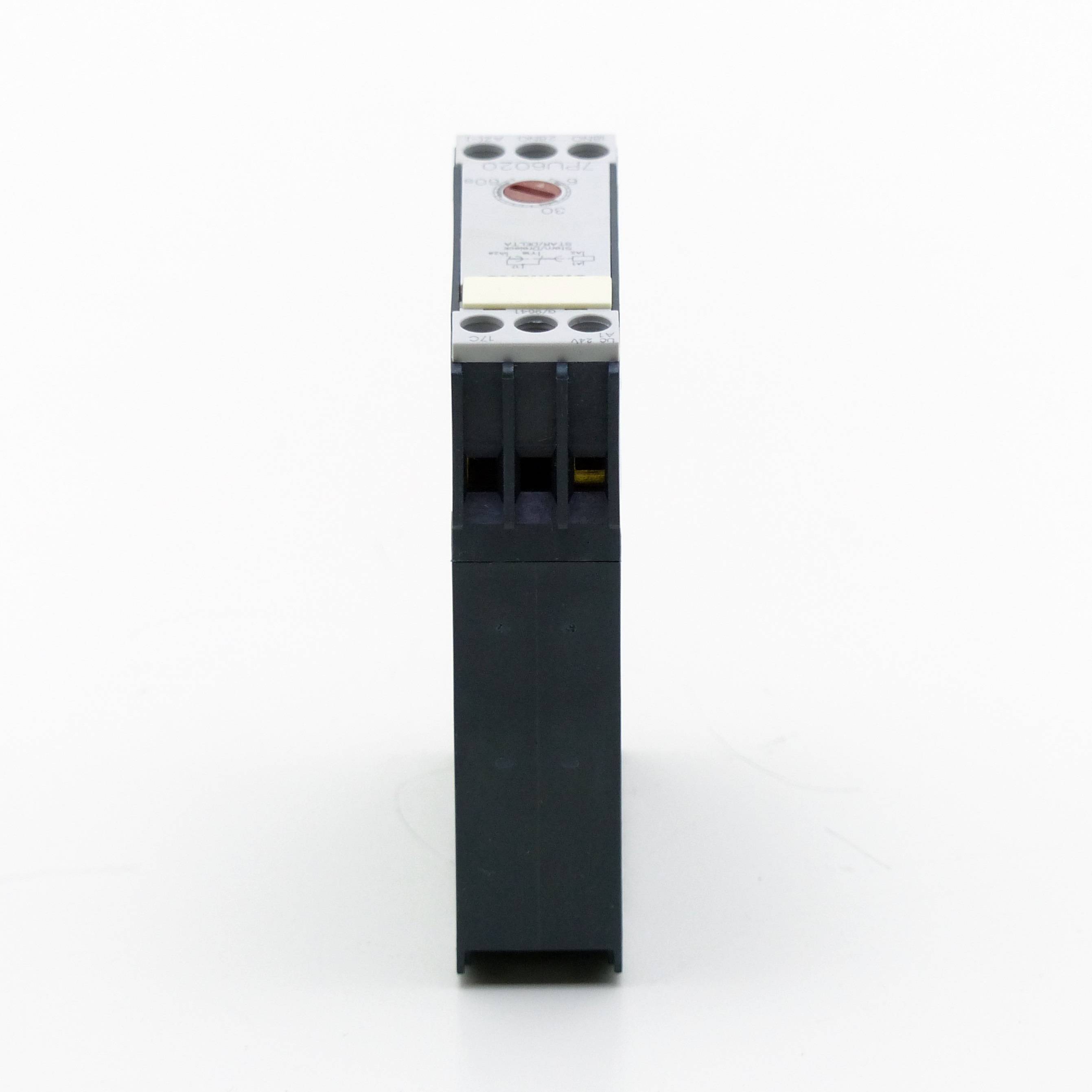 Siemens Stern-Dreieck Zeitrelais (7PU6020-2NB30)