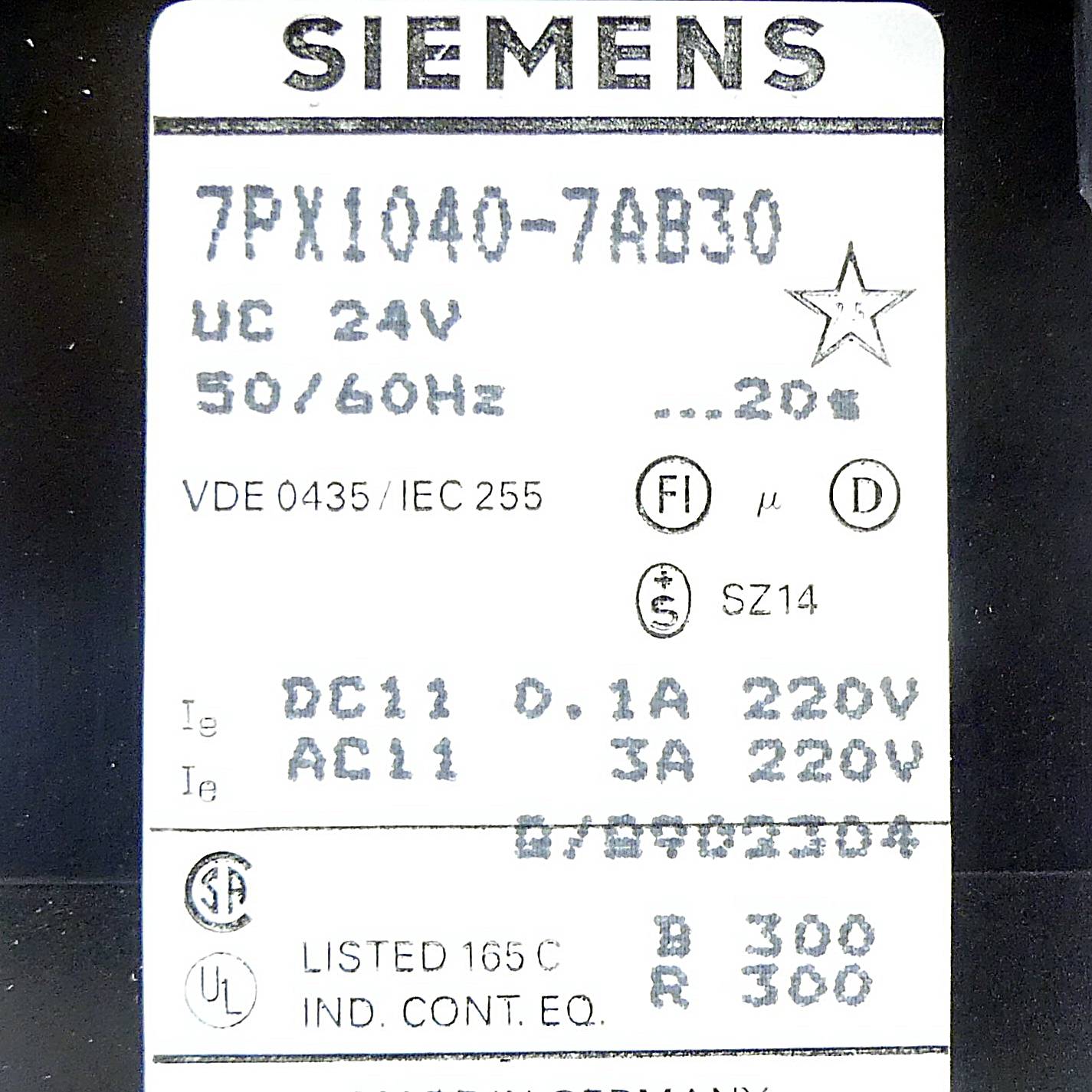 Siemens Zeitrelais 7PX1040-7AB30 (7PX1040-7AB30)