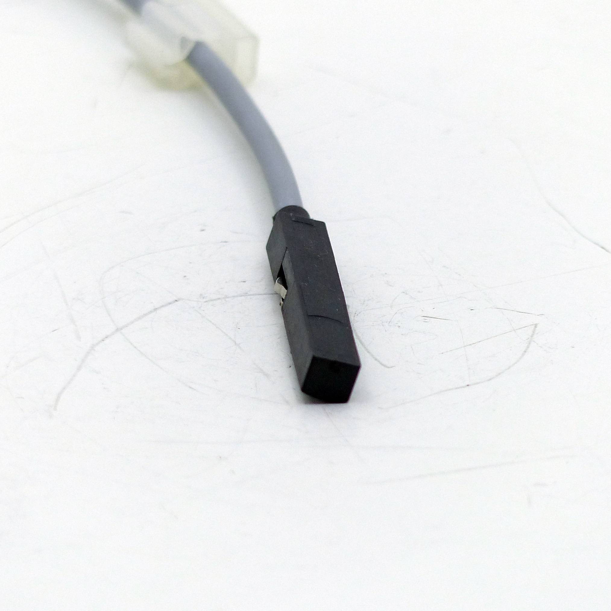 FESTO Näherungsschalter SMT-8M-PO-24V-K-7.5-OE (543873)