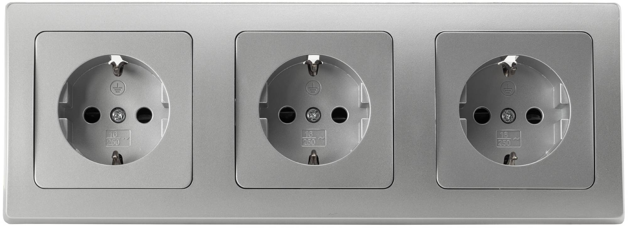 ChiliTec DELPHI Set 3 Steckdosen + 3-fach Rahmen 250V~/ 16A, Steckanschluss, silber
