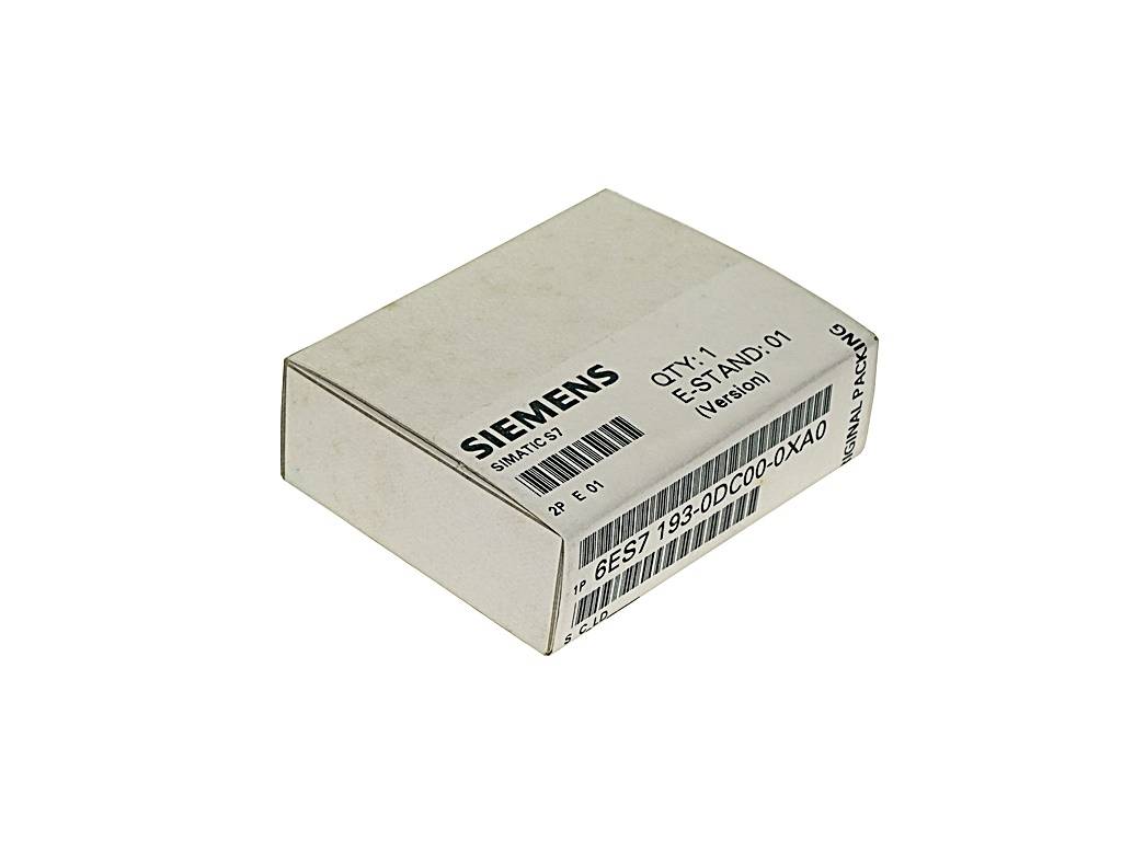 Elektronikmodul-Box Siemens SIMATIC S7 auf weißem Hintergrund, beschriftet mit „6ES7 193-0CA40-0XA0“ und „ET 200S“.