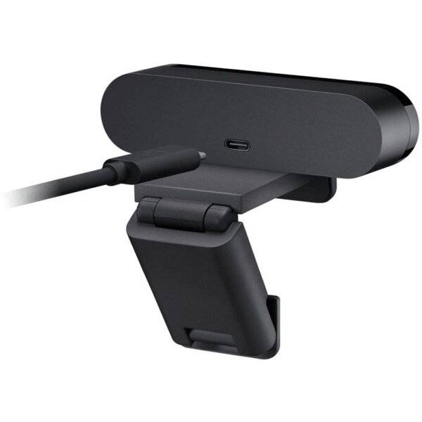 Schwarze Clip-On-Webcam mit angeschlossenem USB-C-Kabel, frontal vor weißem Hintergrund abgebildet.