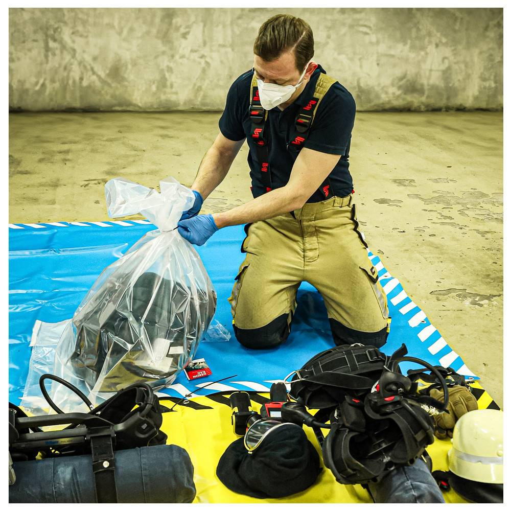 Dönges Plane Ablageplatz, 200 x 200 cm kombinierbar, schwer entflammbar