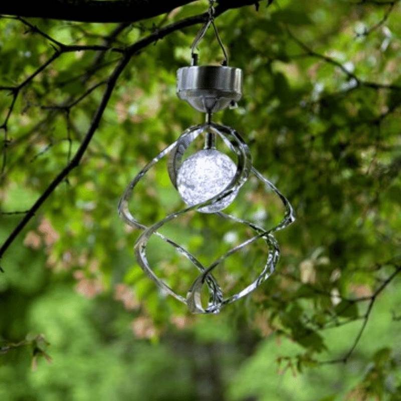 LED Solar Windspiel Spirale kaltweiße LED drehend und leuchtend silber