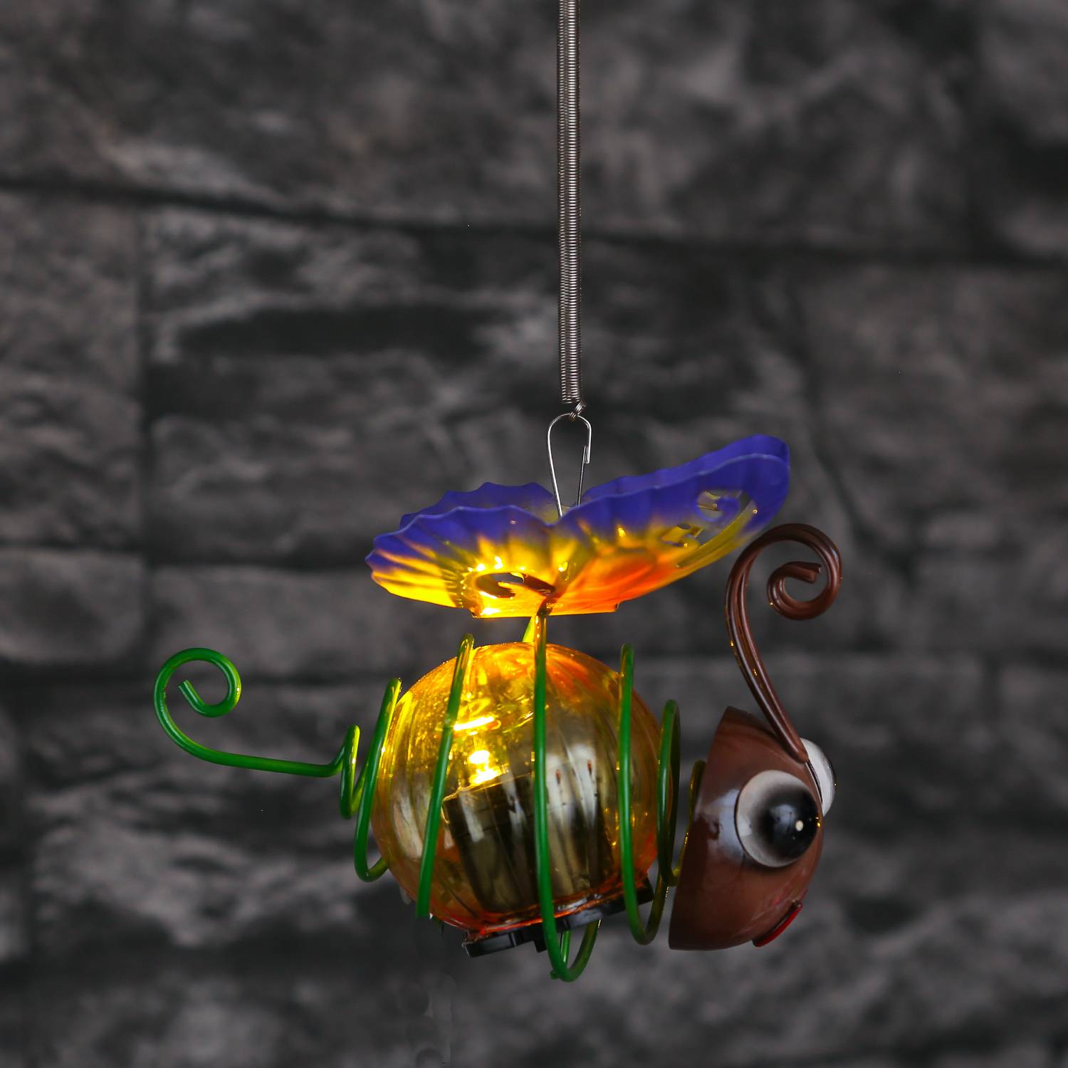 LED Solar Schmetterling hängend Schwingfigur mit Feder gelb Gartenfigur Deko