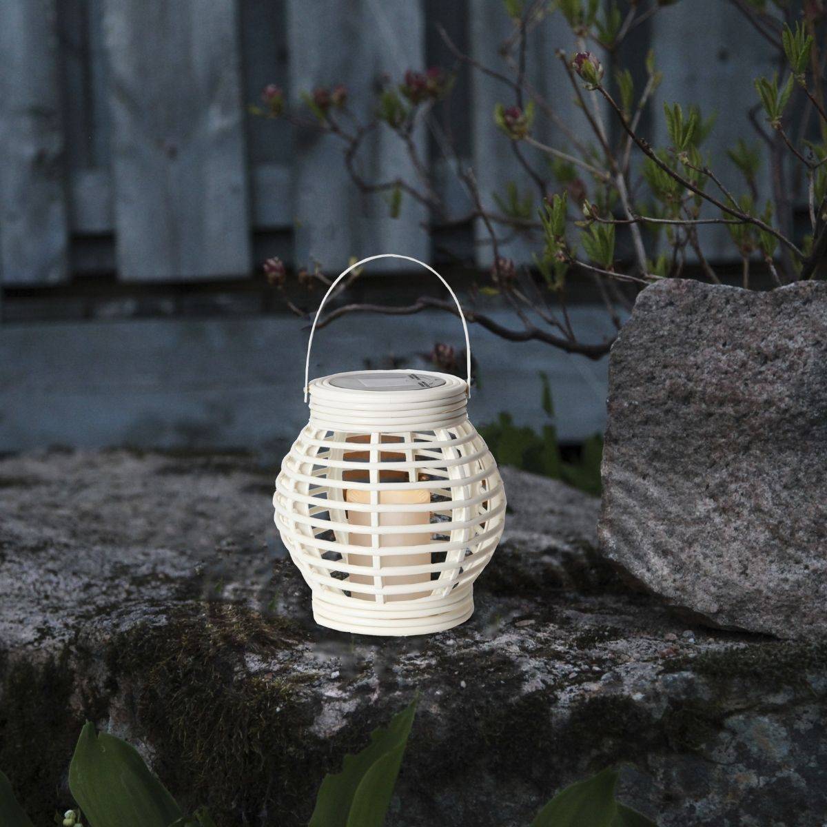 LED Solar Laterne mit LED Kerze Garten Balkon Tischleuchte Korb Optik Sensor