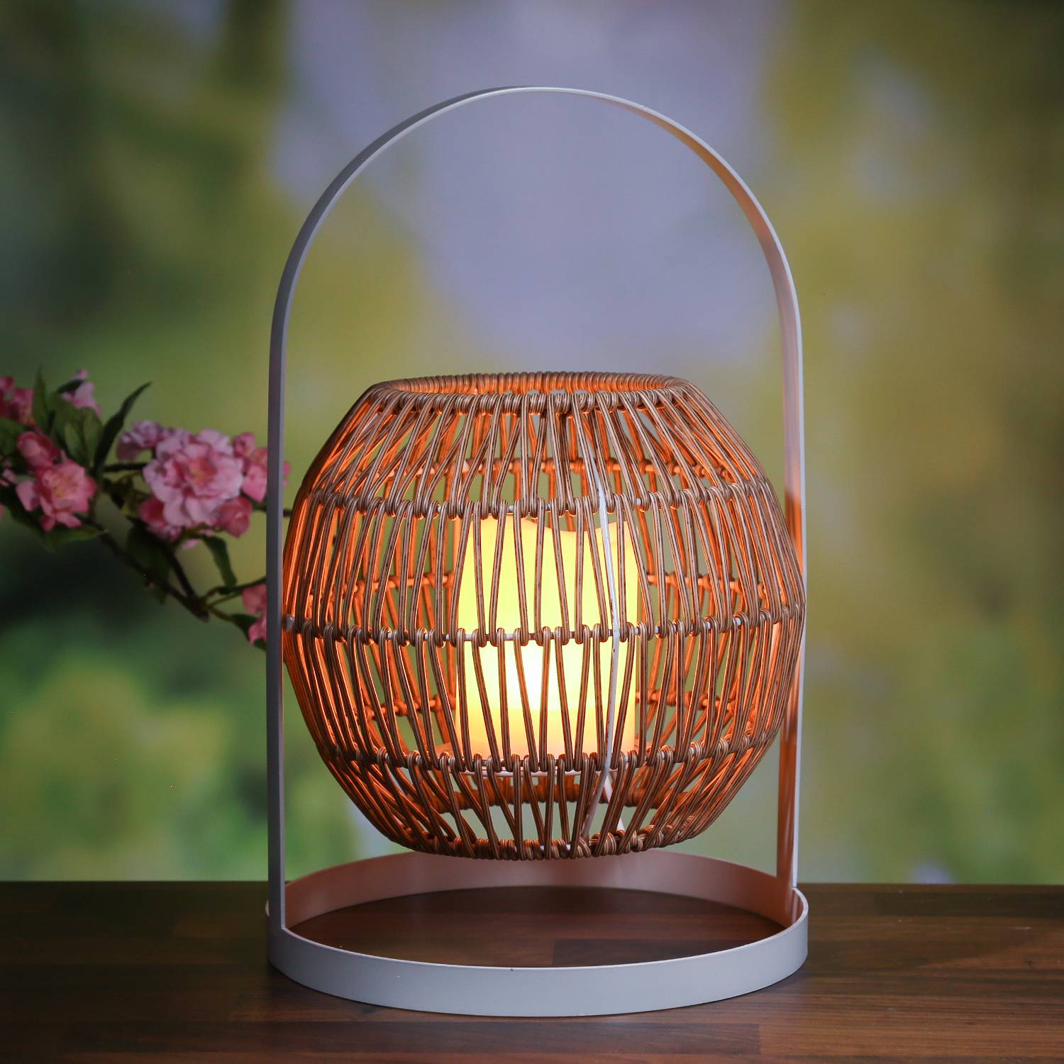 Solar Laterne mit LED Kerze Boho Korboptik Rattan Terassenleuchte Sensor 37cm