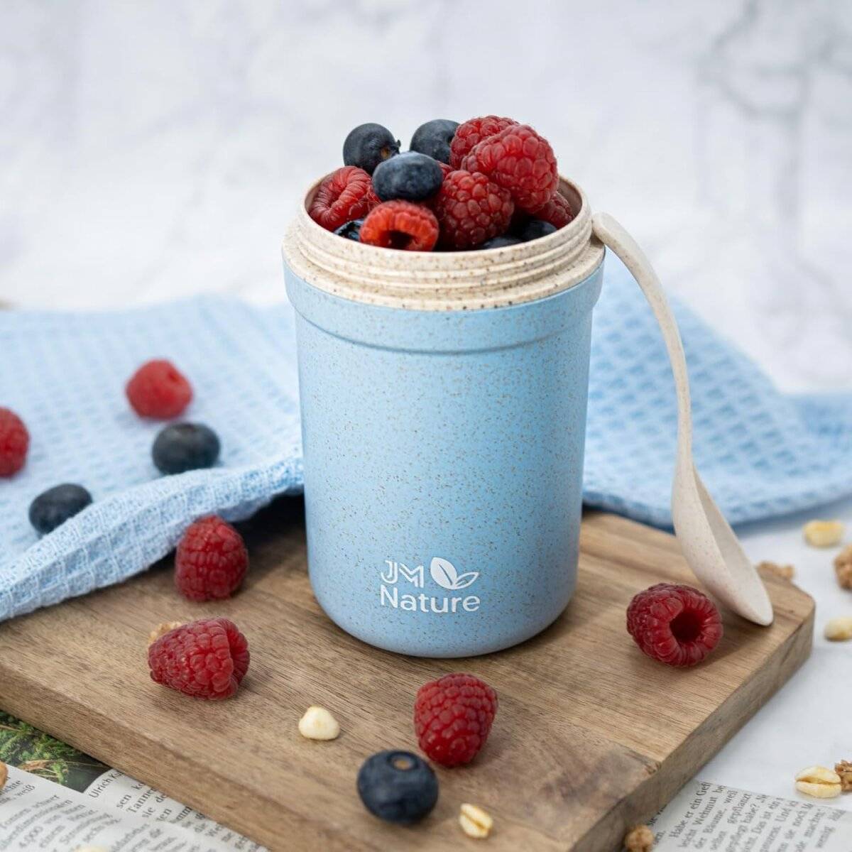 JM Nature To Go Müslibecher 2 Stück  Praktische Joghurtbecher mit Deckel & Löffel 330 ml Blau