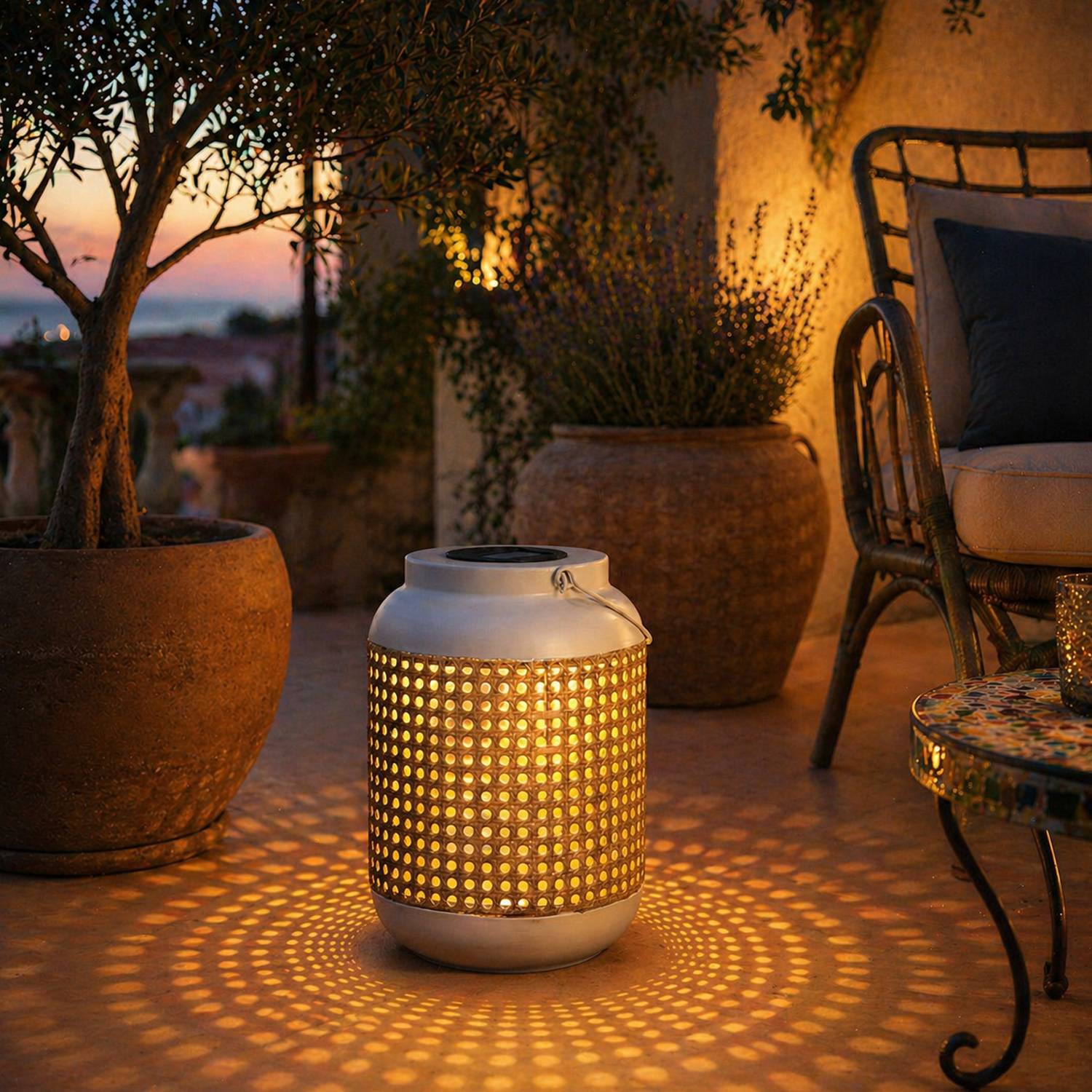 LED Solar Laterne Boho Bambus Optik Terassenleuchte Sensor Garten 28cm