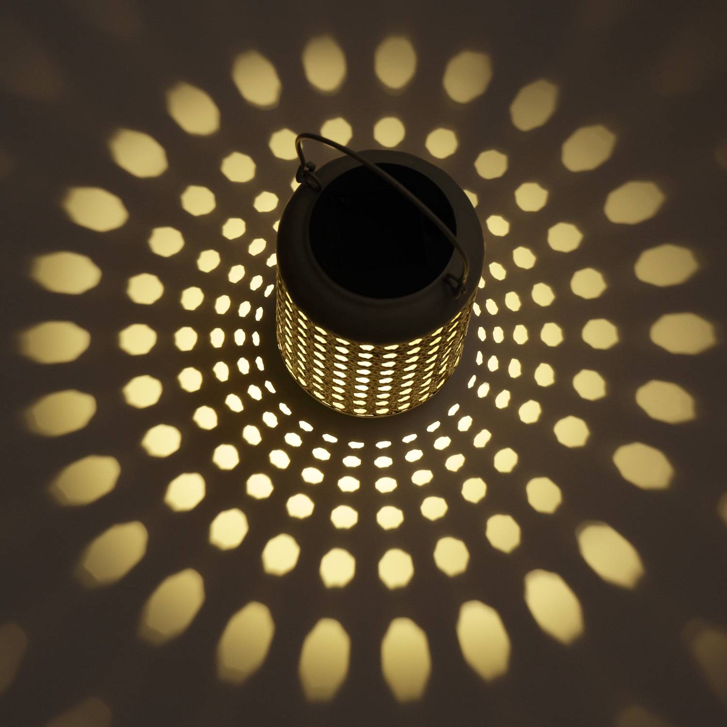 LED Solar Laterne Boho Bambus Optik Terassenleuchte Sensor Garten 28cm