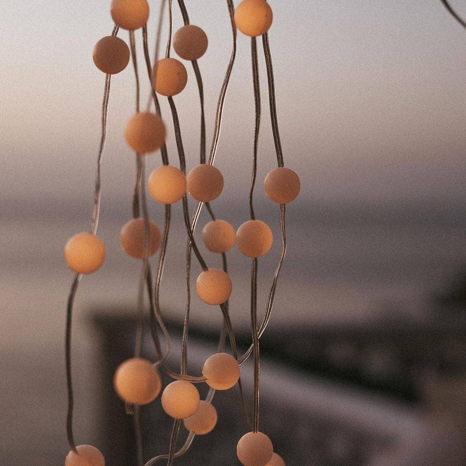 Licht-Erlebnisse LE126660 LED Yilan Solar IP44 1800 K 20000 lm aus Kunststoff in Weiß