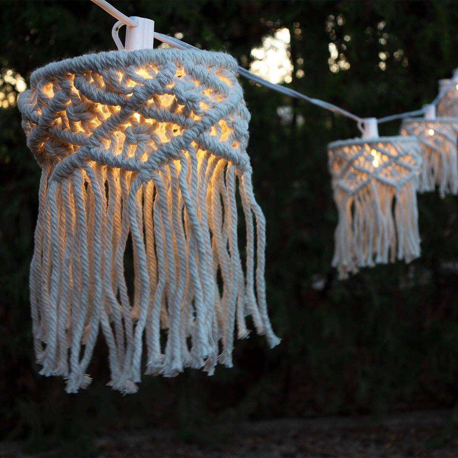 Licht-Erlebnisse LE126703 Kani Solar IP44 2700 K 280 lm E12 aus Metall Kunststoff Baumwolle in Weiß