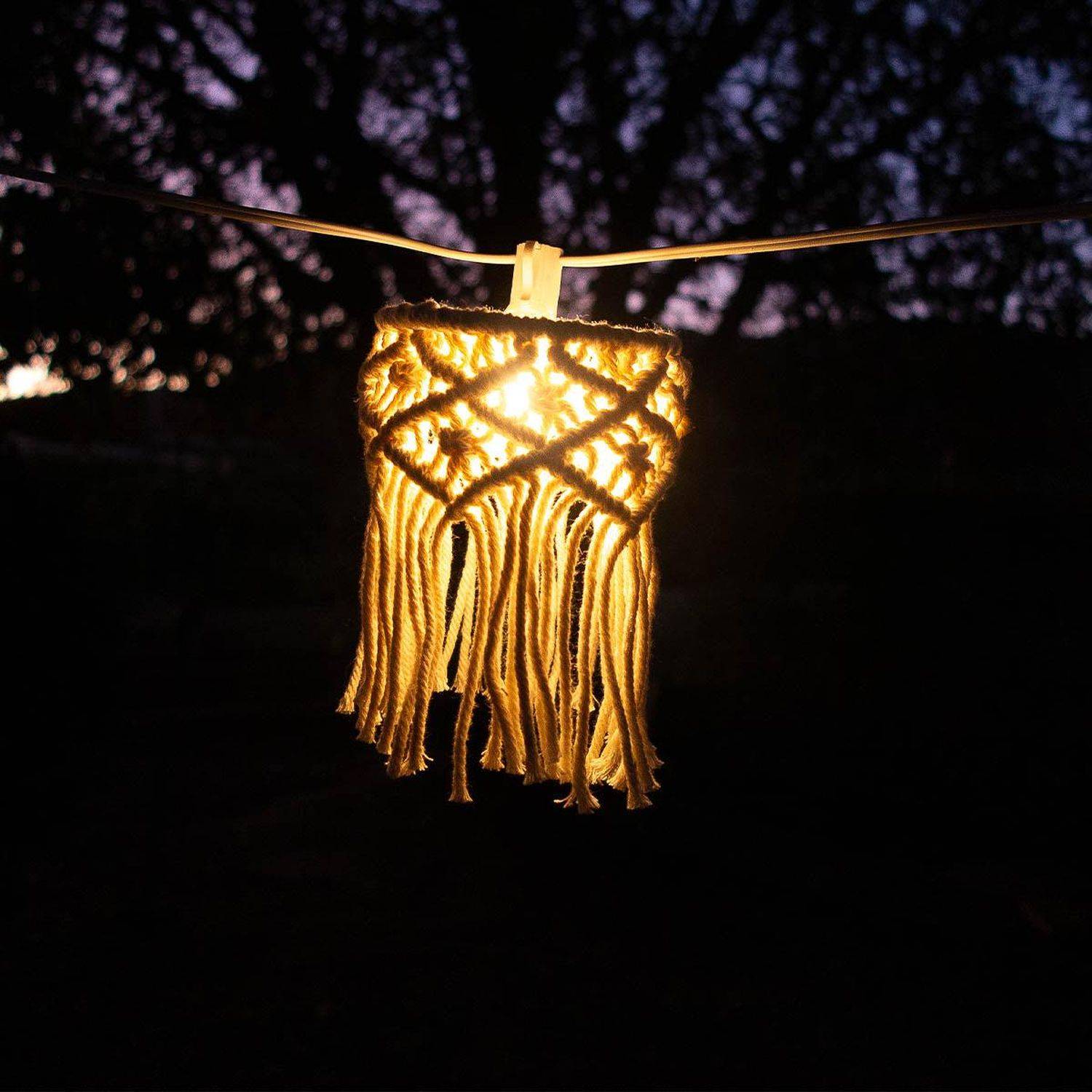 Licht-Erlebnisse LE126703 Kani Solar IP44 2700 K 280 lm E12 aus Metall Kunststoff Baumwolle in Weiß