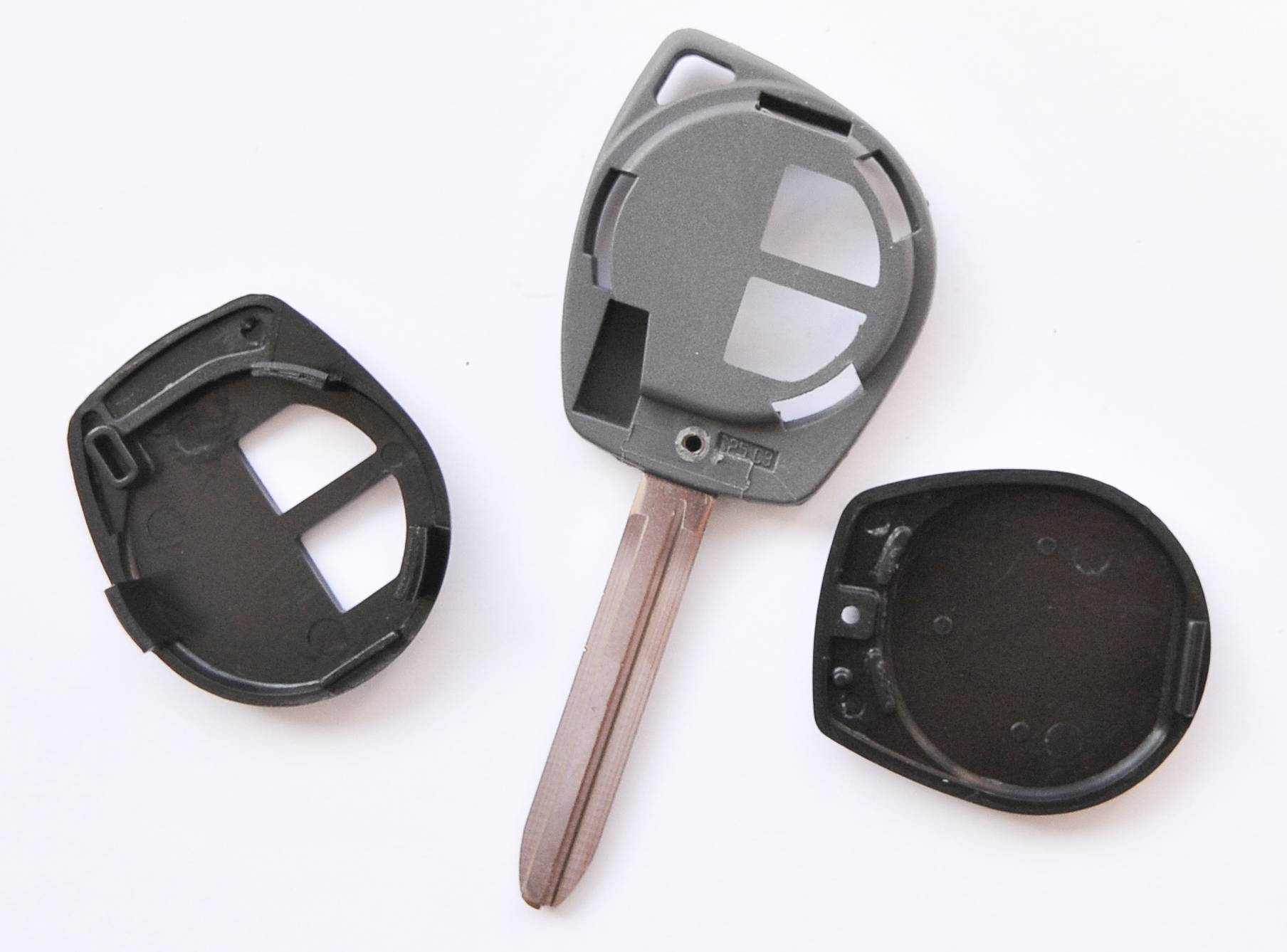 Auto Schlüssel Funk Fernbedienung 1x Gehäuse 2 Tasten + 1x fest eingegossener TOY43 Rohling + 1x Tastenfeld + 1x CR1620 Batterie kompatibel mit Opel