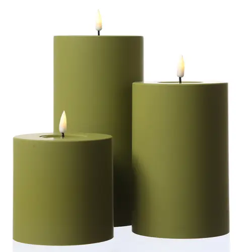 LED Kerze MIA Deluxe Homeart outdoor flackernde Flamme H: 15cm D: 10cm olivgrün LED Kerze MIA Deluxe Homeart outdoor flackernde Flamme H: 15cm D: 10cm olivgrün