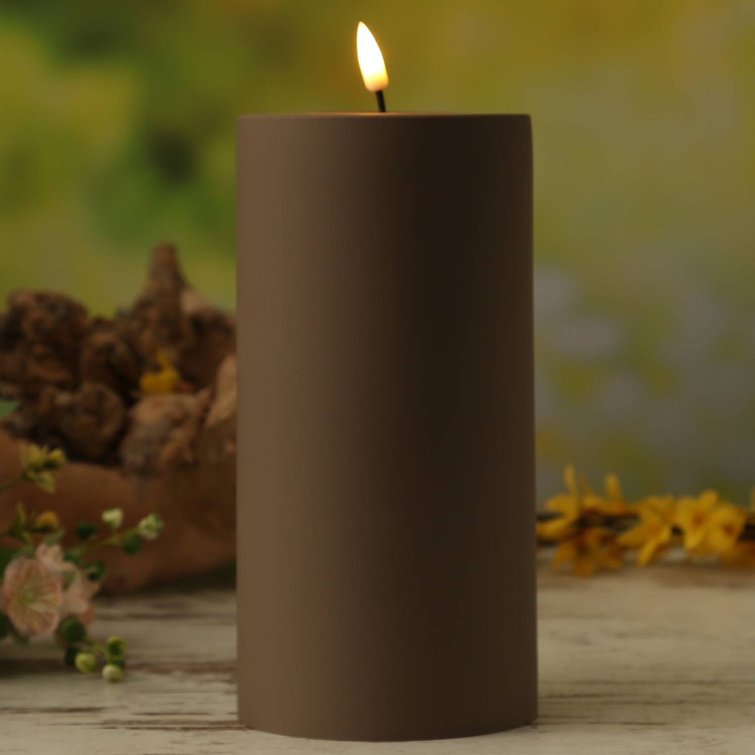 LED Kerze MIA Deluxe Homeart outdoor 3D Flamme flackernd H: 20cm D: 10cm mokka