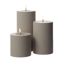 LED Kerze MIA Deluxe Homeart outdoor 3D Flamme flackernd H: 10cm D: 10cm sand LED Kerze MIA Deluxe Homeart outdoor 3D Flamme flackernd H: 10cm D: 10cm sand