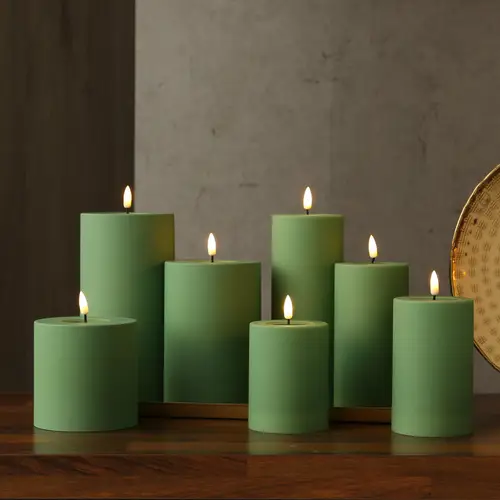 LED Kerze MIA outdoor Deluxe Homeart Stumpenkerze für Außen H: 20cm D:7,5cm grün LED Kerze MIA outdoor Deluxe Homeart Stumpenkerze für Außen H: 20cm D:7,5cm grün