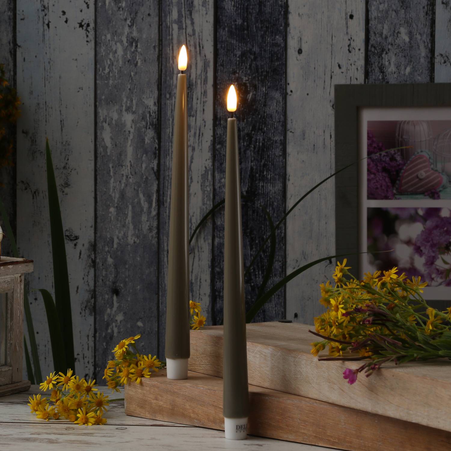 LED Stabkerze Deluxe Homeart Lack Tafelkerze 3D Flamme flackernd 28cm taupe 2St.