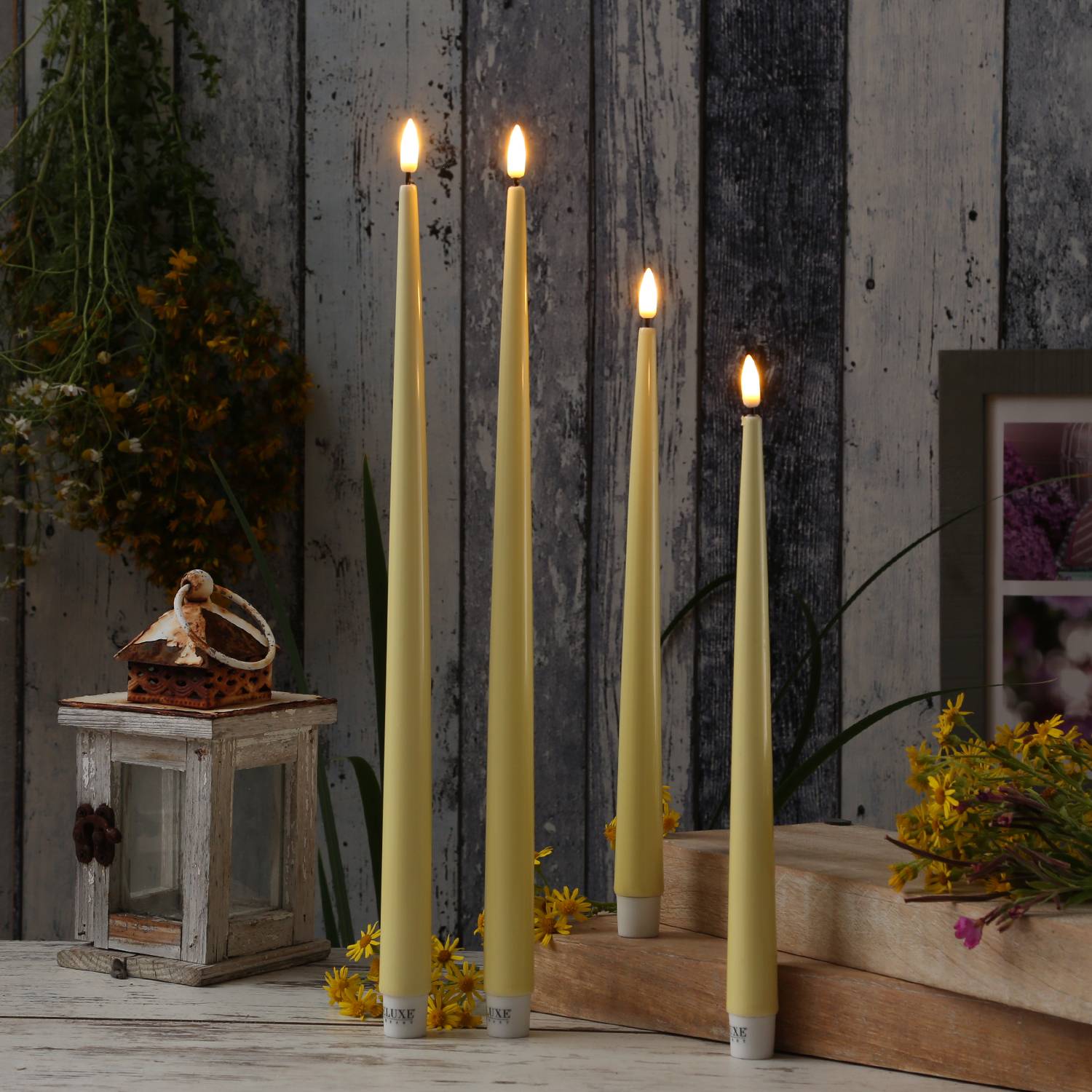 LED Stabkerze Deluxe Homeart Lack Tafelkerze 3D Flamme flackernd 28cm gelb 2St.