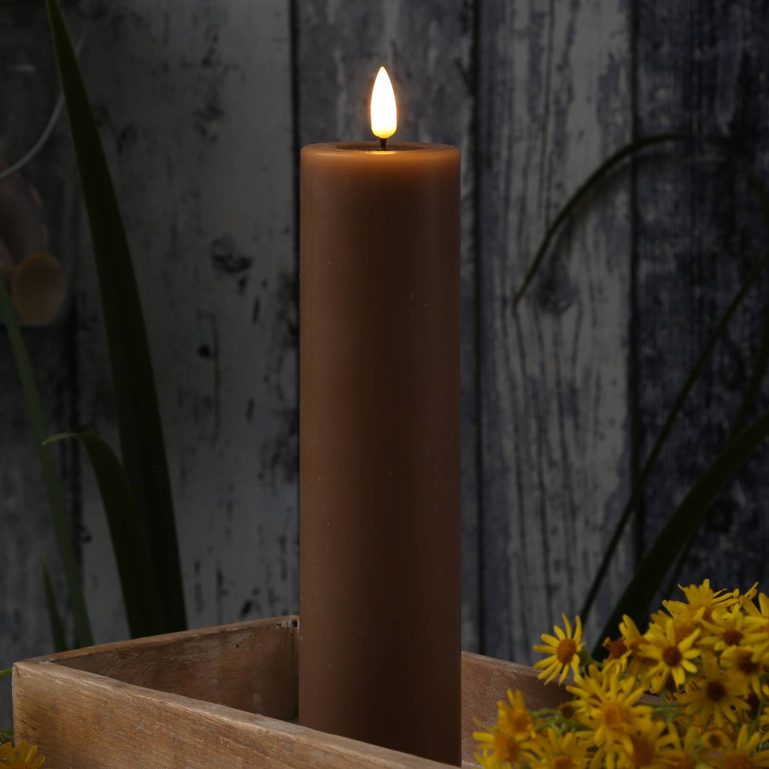 LED Kerze Mia Deluxe Homeart Echtwachs flackernde Flamme H: 20cm D: 5cm karamell