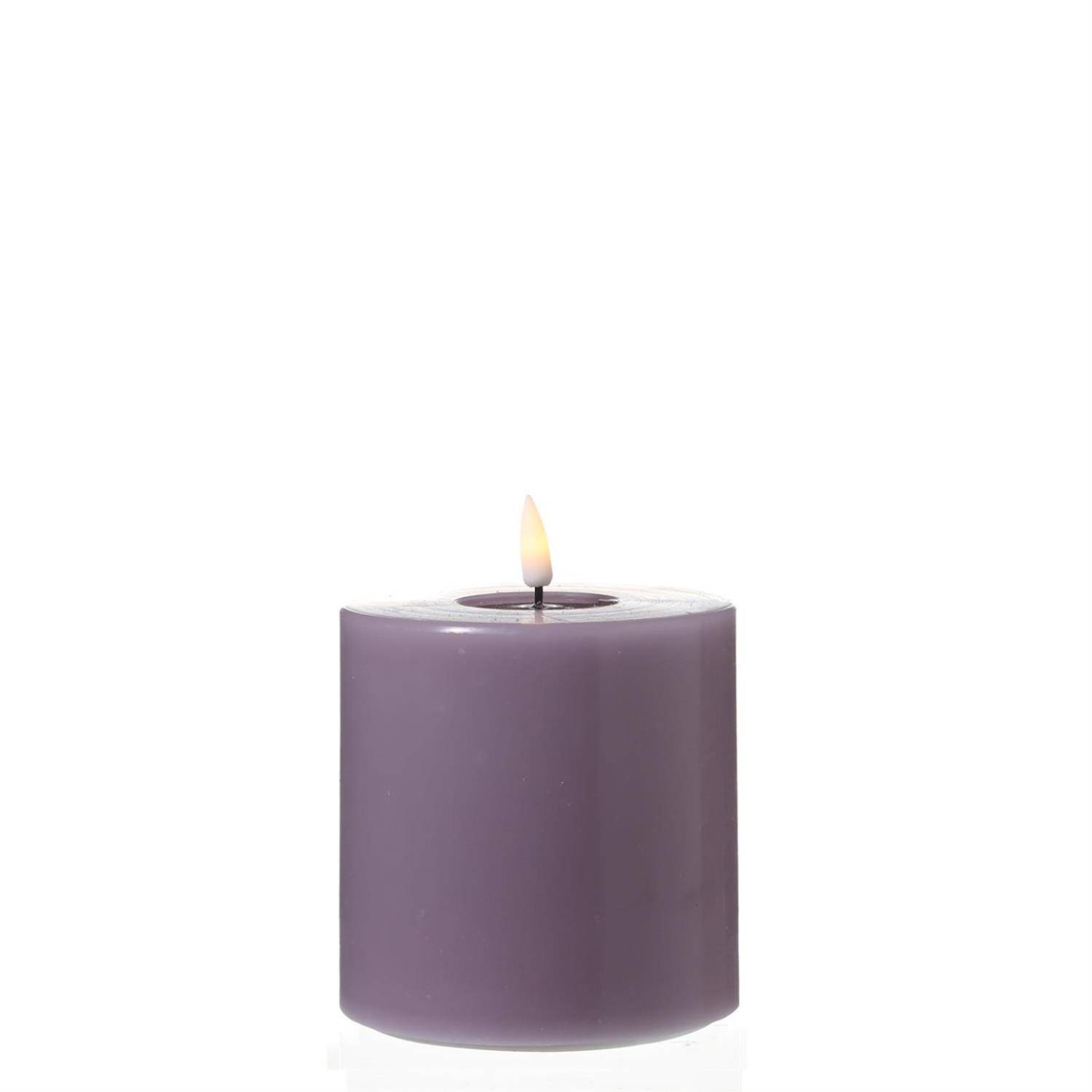 LED Kerze Deluxe Echtwachs flackernde 3D Flamme H: 10cm D: 10cm flieder lila
