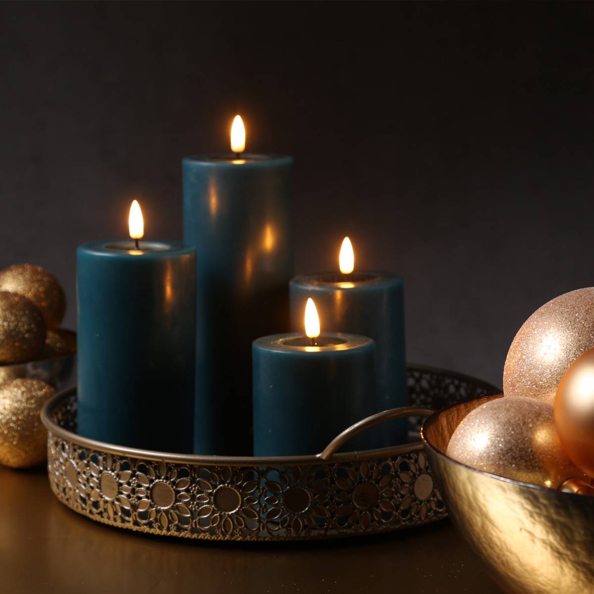 LED Kerze Mia Deluxe Homeart Echtwachs flackernde Flamme H: 20cm D: 7,5cm petrol