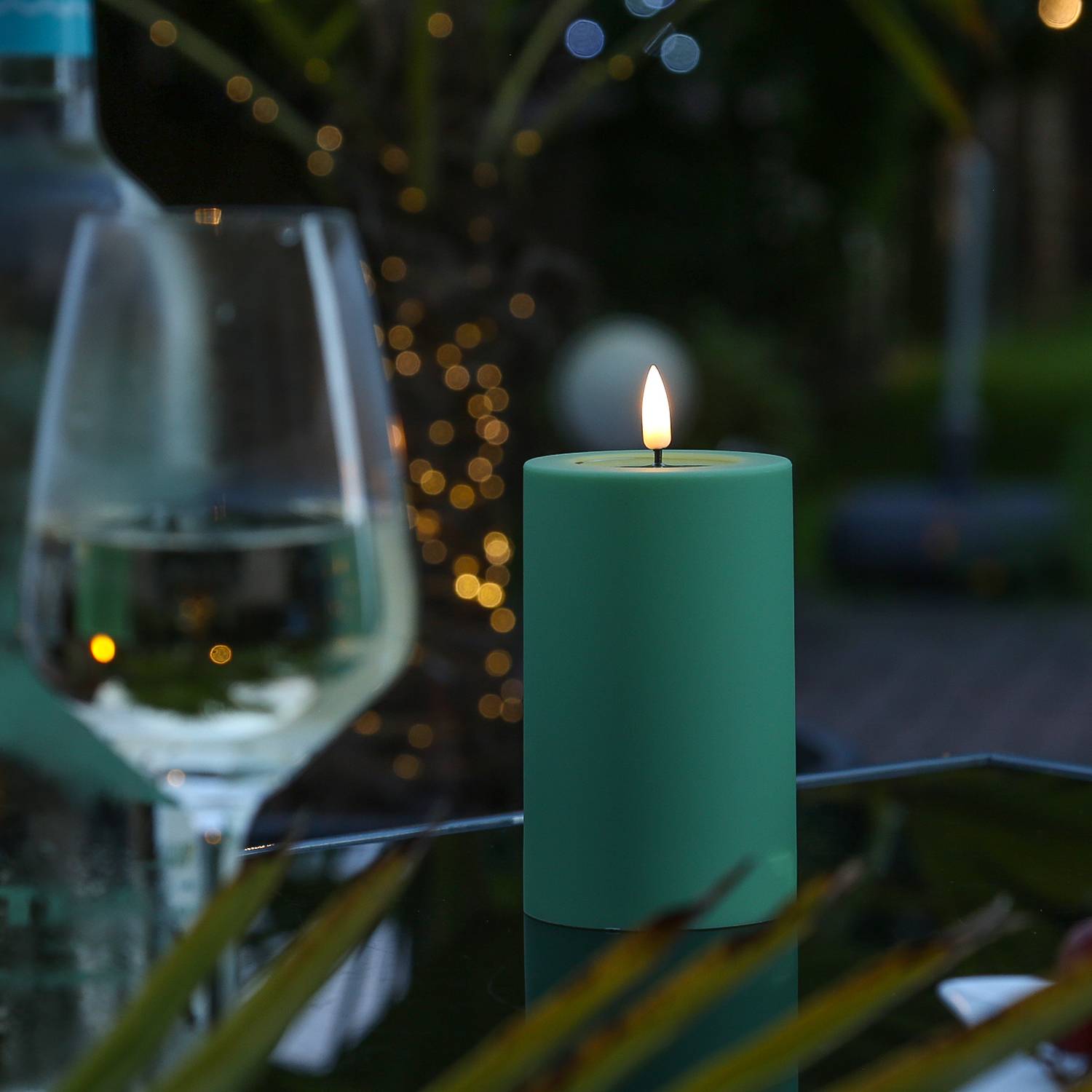 LED Kerze MIA outdoor Deluxe Homeart Stumpenkerze H: 12,5cm D: 7,5cm grün