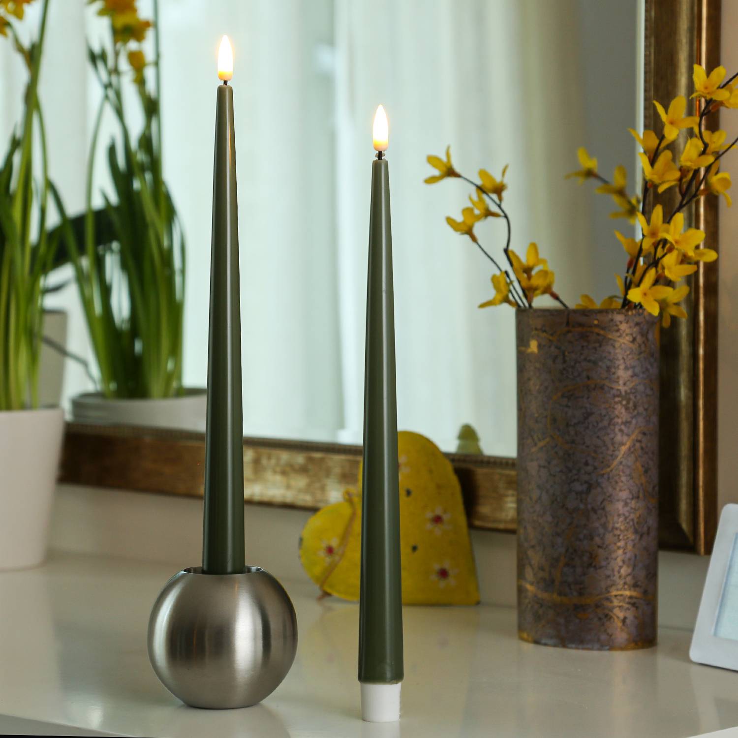 LED Stabkerze Deluxe Homeart Lack Tafelkerze 3D Flamme flackernd 28cm grün 2St.