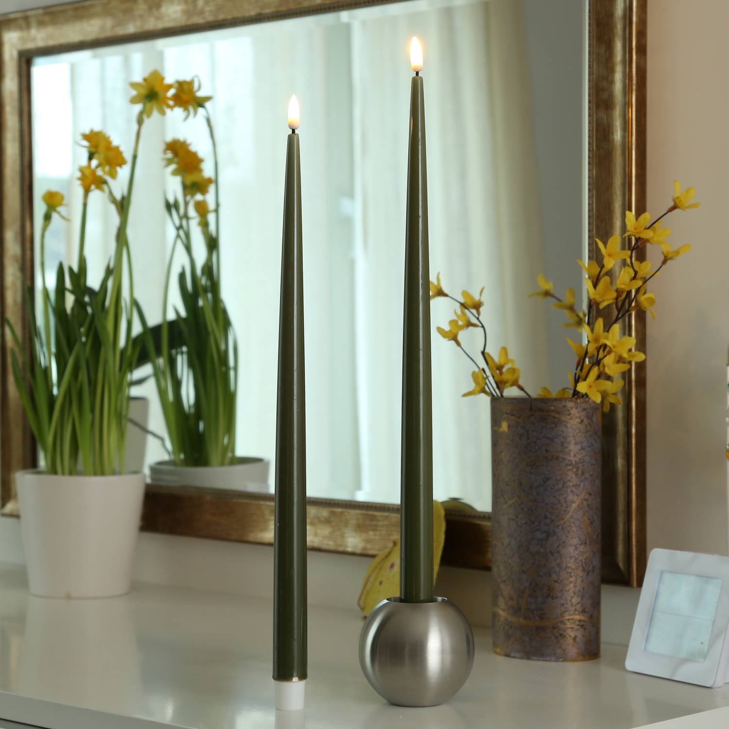 LED Stabkerze Deluxe Homeart Lack Tafelkerze 3D Flamme flackernd 38cm grün 2St.