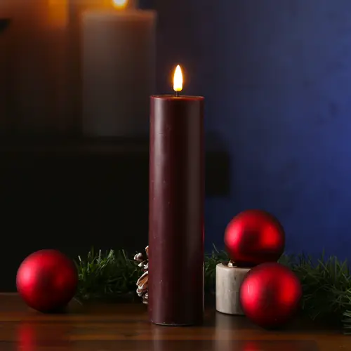 LED Kerze Mia Deluxe Homeart Echtwachs flackernd H: 20cm D: 5cm weinrot LED Kerze Mia Deluxe Homeart Echtwachs flackernd H: 20cm D: 5cm weinrot