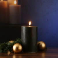 LED Kerze Mia Deluxe Homeart Echtwachs flackernd H: 15cm D: 10cm dunkelgrün LED Kerze Mia Deluxe Homeart Echtwachs flackernd H: 15cm D: 10cm dunkelgrün