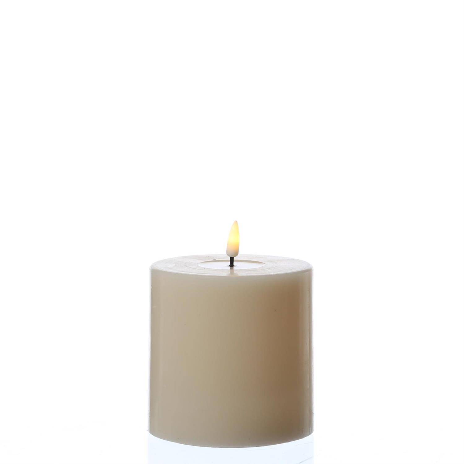 LED Kerze Deluxe Homeart Echtwachs flackernde 3D Flamme H: 10cm D: 10cm creme