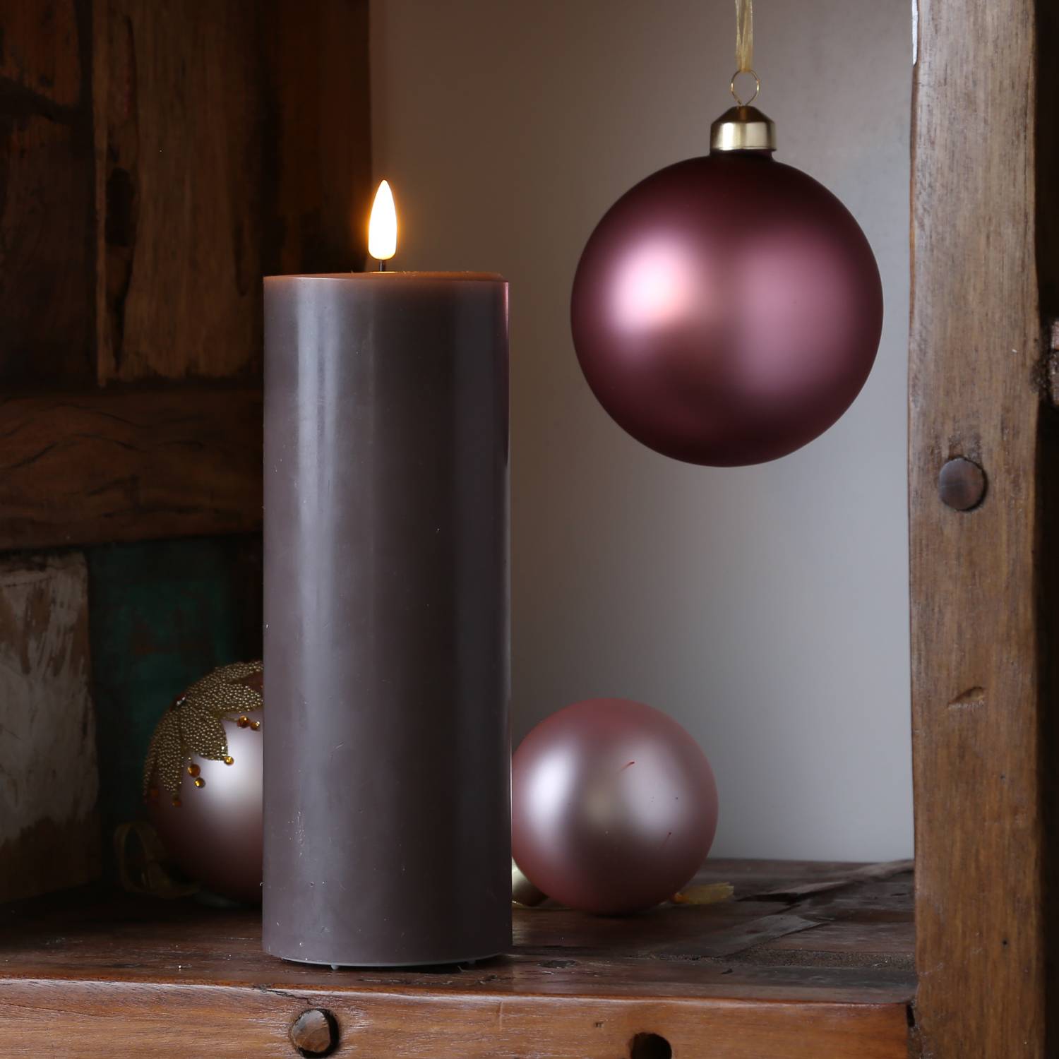 LED Kerze Mia Deluxe Homeart Echtwachs flackernde Flamme H: 20cm D: 7,5cm mokka