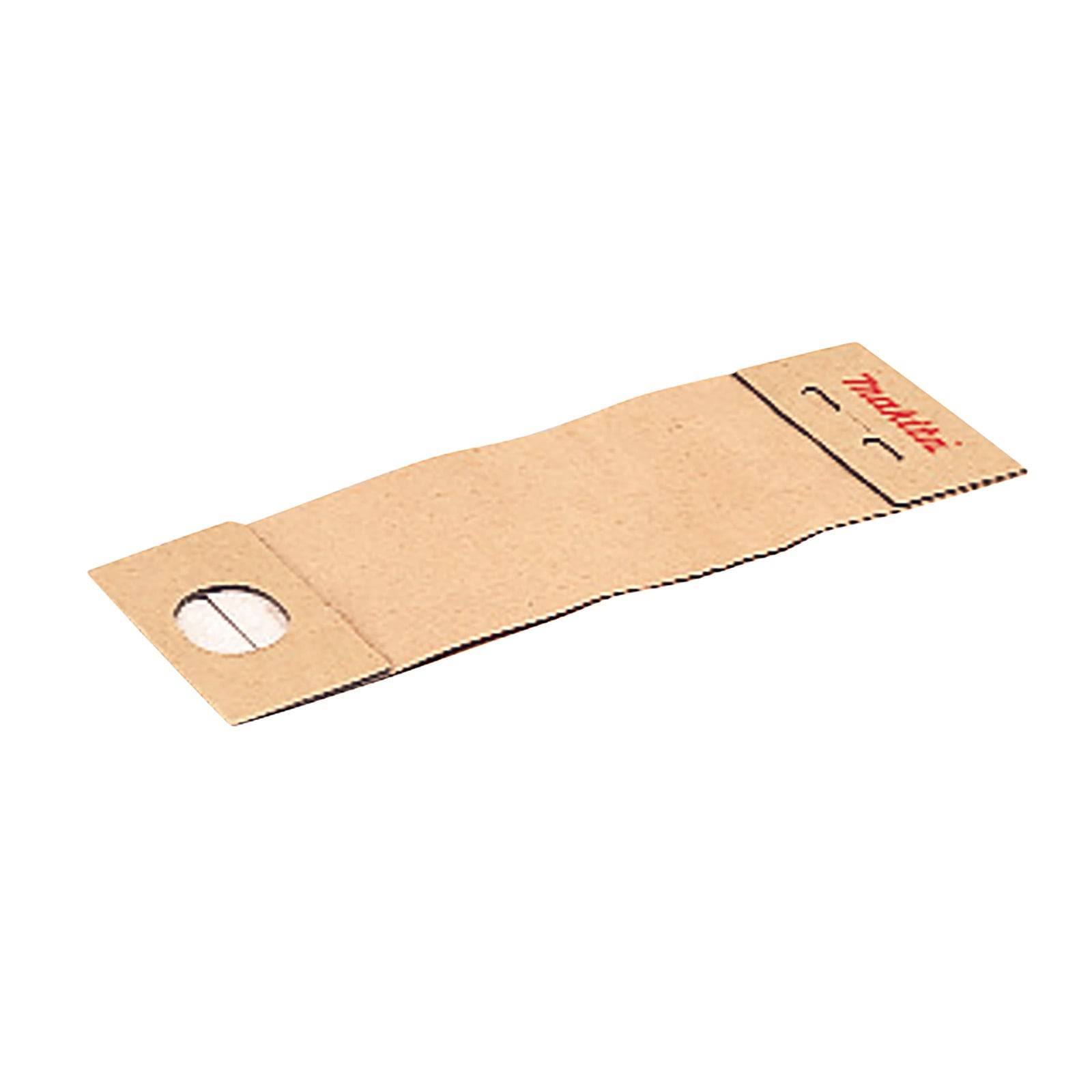 Ein flacher brauner Papierstaubbeutel mit einem kreisrunden Loch und dem Markennamen 'Makita', der in roter Farbe in der oberen rechten Ecke gedruckt ist.
