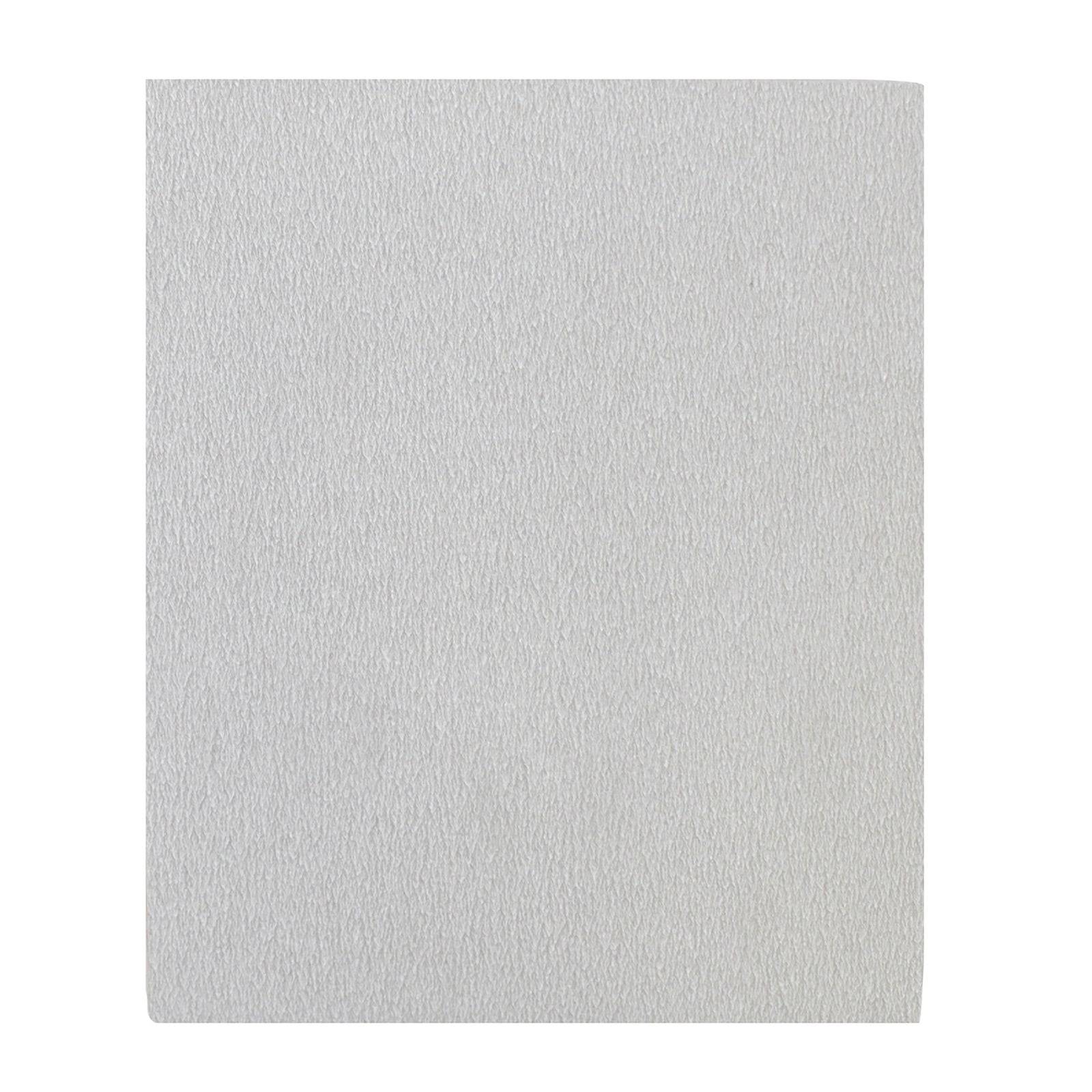 Eine Nahaufnahme von schlichtem weißem strukturiertem Papier mit einem einheitlichen Muster, das üblicherweise für künstlerische Skizzen und Gemälde verwendet wird.