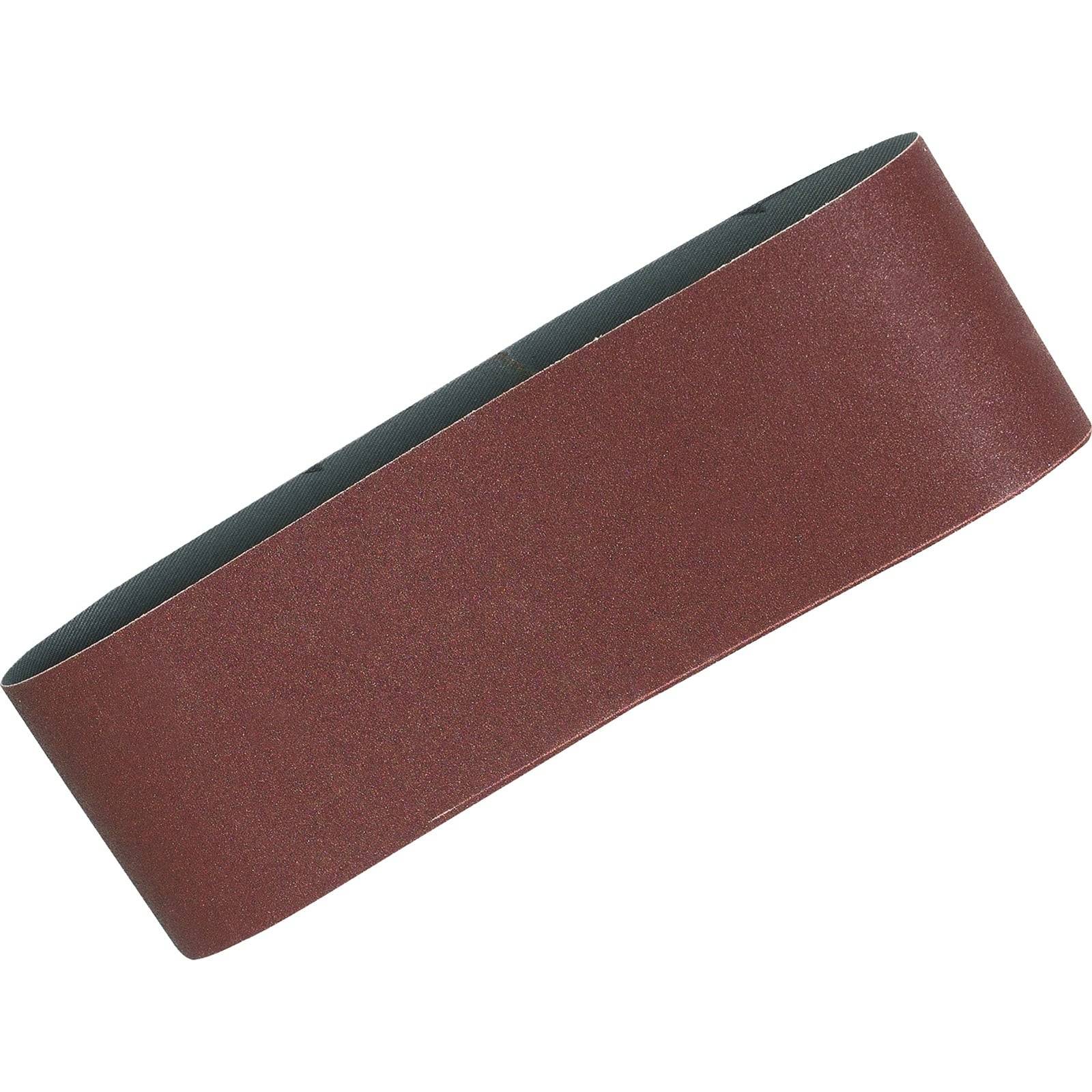 Eine dunkelrote Schleifpapier-Gürtelschlaufe, die zum Schleifen und Glätten von Oberflächen in industriellen oder handwerklichen Anwendungen verwendet wird.