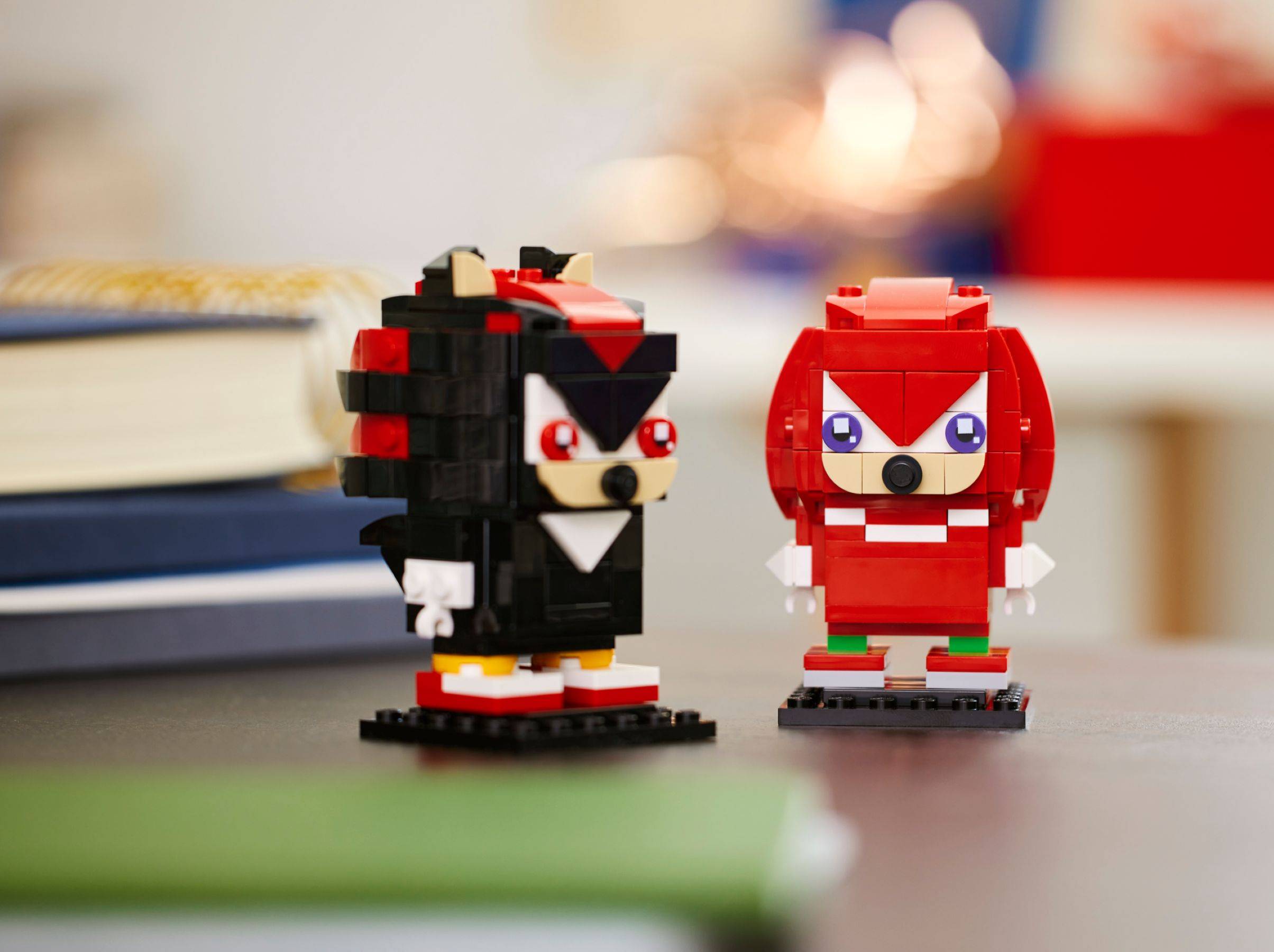 LEGO® BrickHeadz 40672 Sonic the Hedgehog™: Knuckles & Shadow