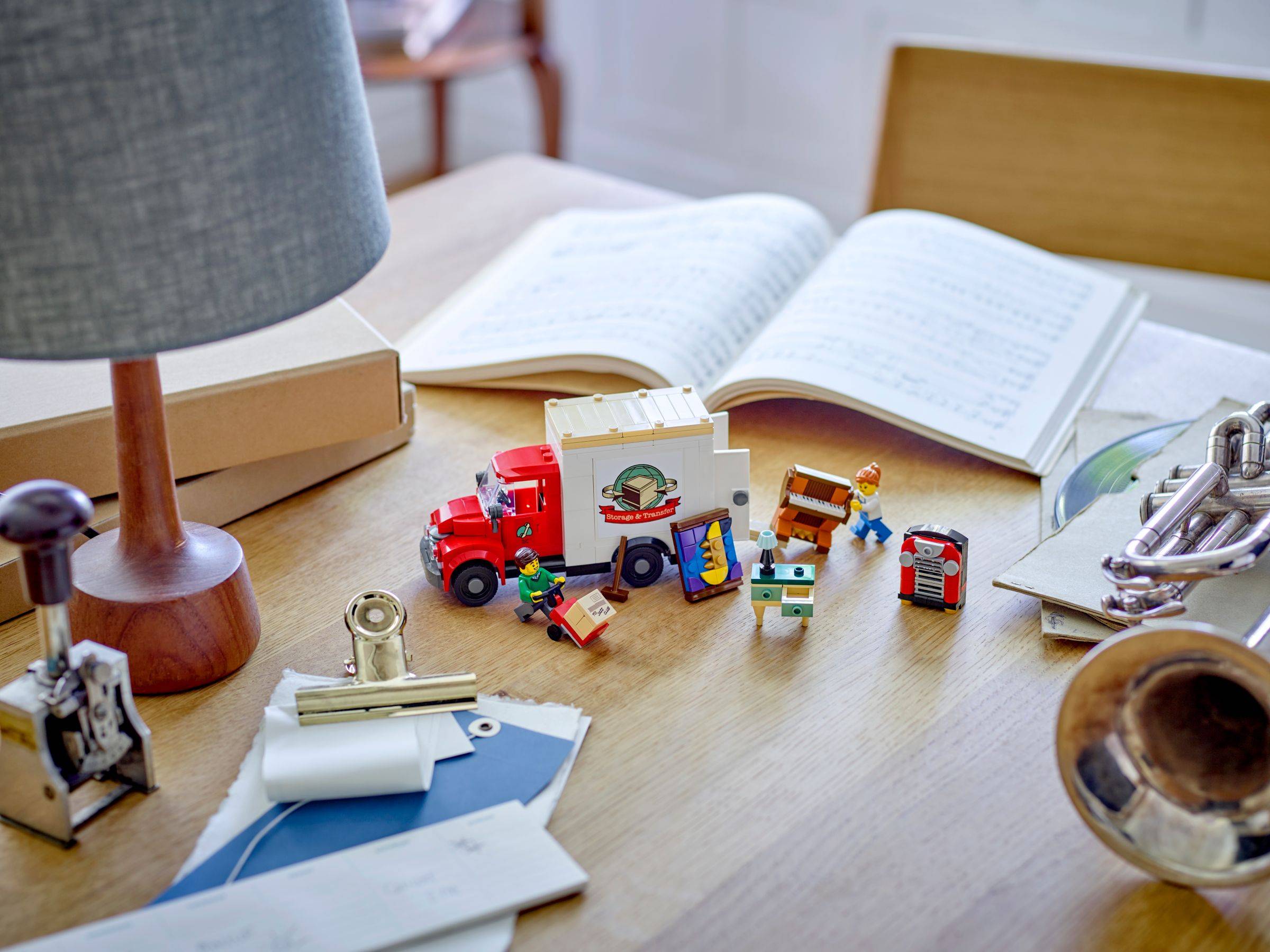 LEGO® Icons 40586 Umzugswagen