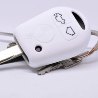 Auto Schlüssel Hülle Silikon Schutz Cover Weiß kompatibel mit BMW E36 E39 E34 E38 3er 5er 7er E32 8er E31 3 Tasten Funk Fernbedienung Auto Schlüssel Hülle Silikon Schutz Cover Weiß kompatibel mit BMW E36 E39 E34 E38 3er 5er 7er E32 8er E31 3 Tasten Funk Fernbedienung