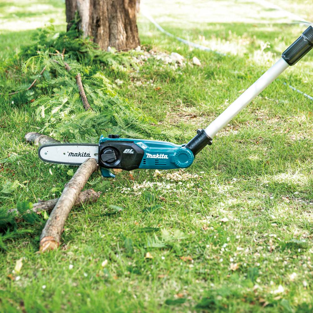 Makita Akku-Hochentaster 18V DUA200RF1 1,62-2,52m + Akkupack + Schnellladegerät