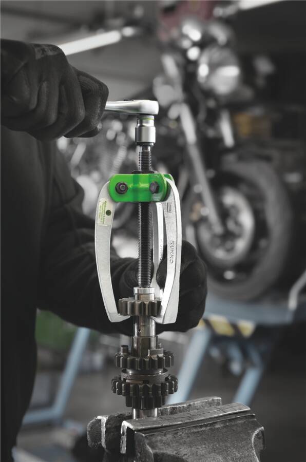 Abzieher „Autogrip“ 2- und 3-armig 45-1 Ausführung 3-armig Spannweite 100 mm Spanntiefe 100 mm Sechskant 13 mm