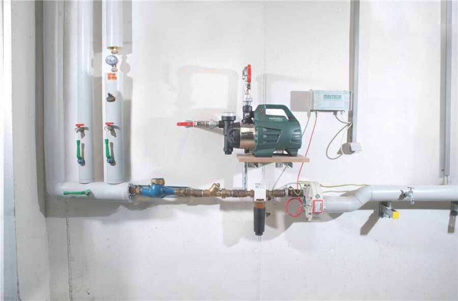 Hauswasserautomat HWA 600979000 Typ HWAI 4500 Inox Nennaufnahme 1300 W Förderleistung 4500 l/h Förderhöhe 48 m Saughöhe