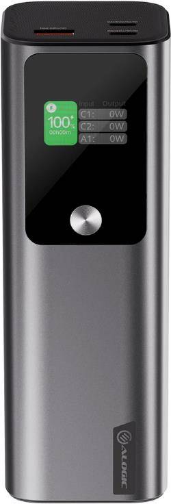 Tragbare Powerbank in Schwarz und Silber mit digitalem Display, das 100% Ladung anzeigt, und drei Ausgängen auf der Oberseite.