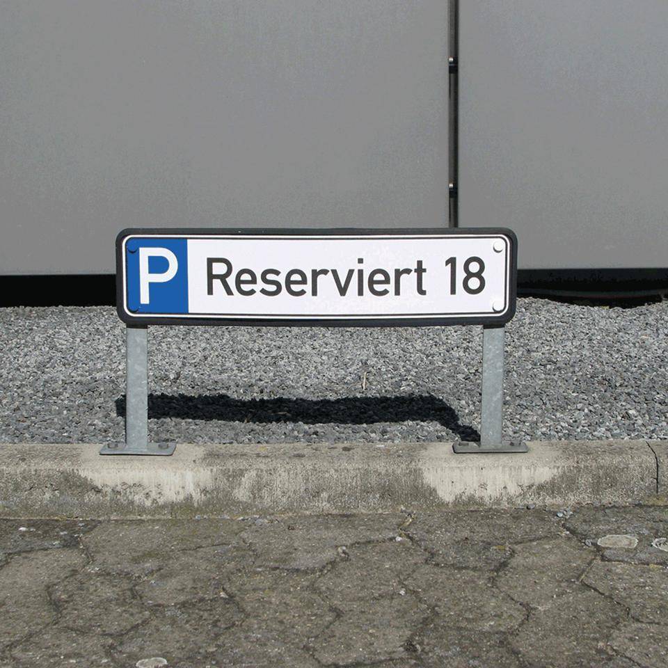 Parkplatzreservierungsschild Kurzparker, mit Befestigungsset 2, 520x110mm