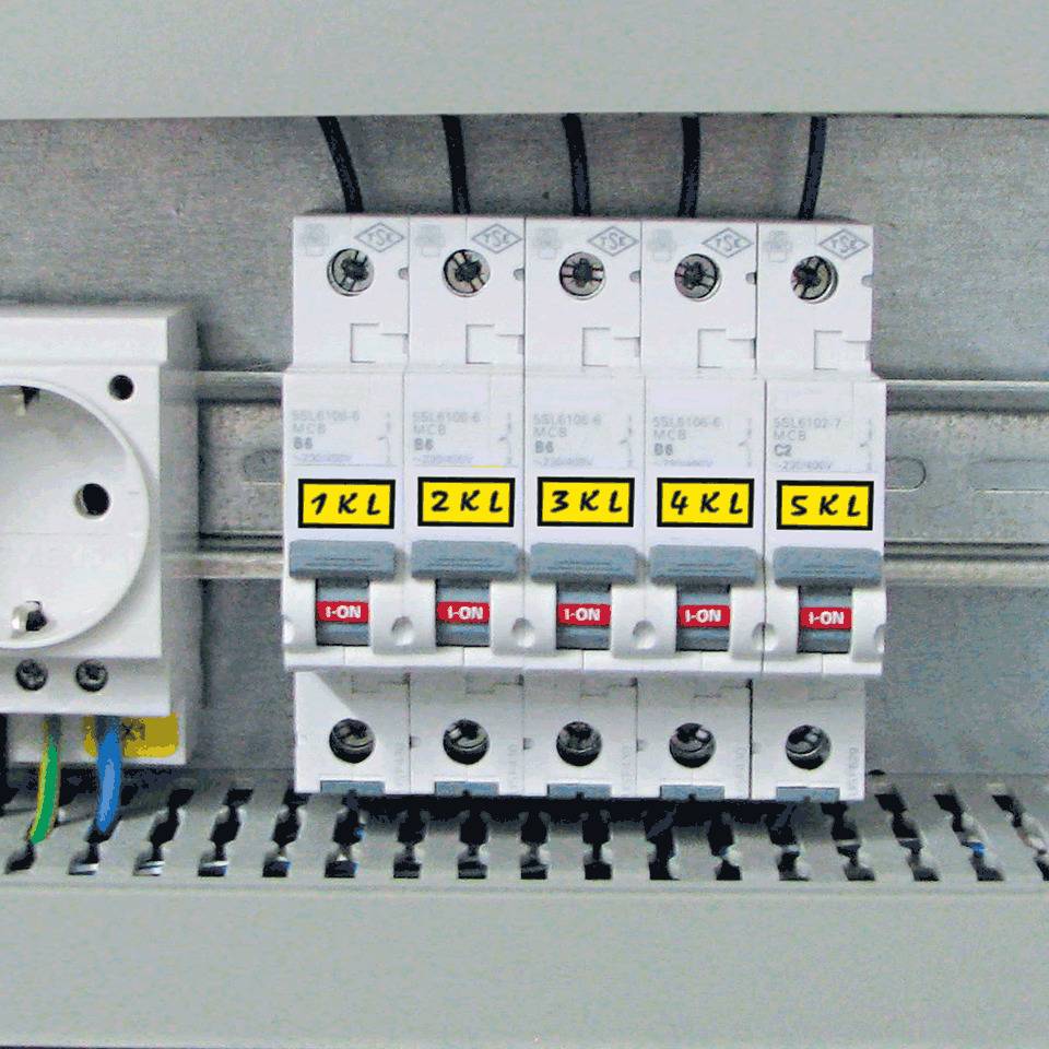 Etiketten, mit Rand, zum Selbstbeschriften, gelb, Gewebefolie, 56x22mm, 36/Bogen