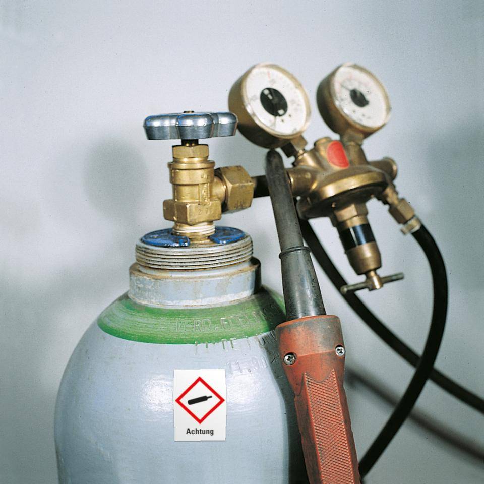 Gefahrensymbol Gasflasche GHS 04, Achtung, Folie, 37x52mm, 6/Bogen, GHS-Verordnung